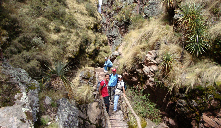 Huchuy Qosqo Trek to Machu Picchu